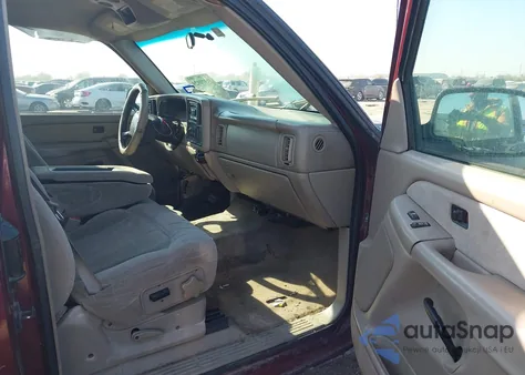 2002 Chevrolet Silverado 1500 Ls z USA, uszkodzony, nr VIN 2GCEC19V421231993